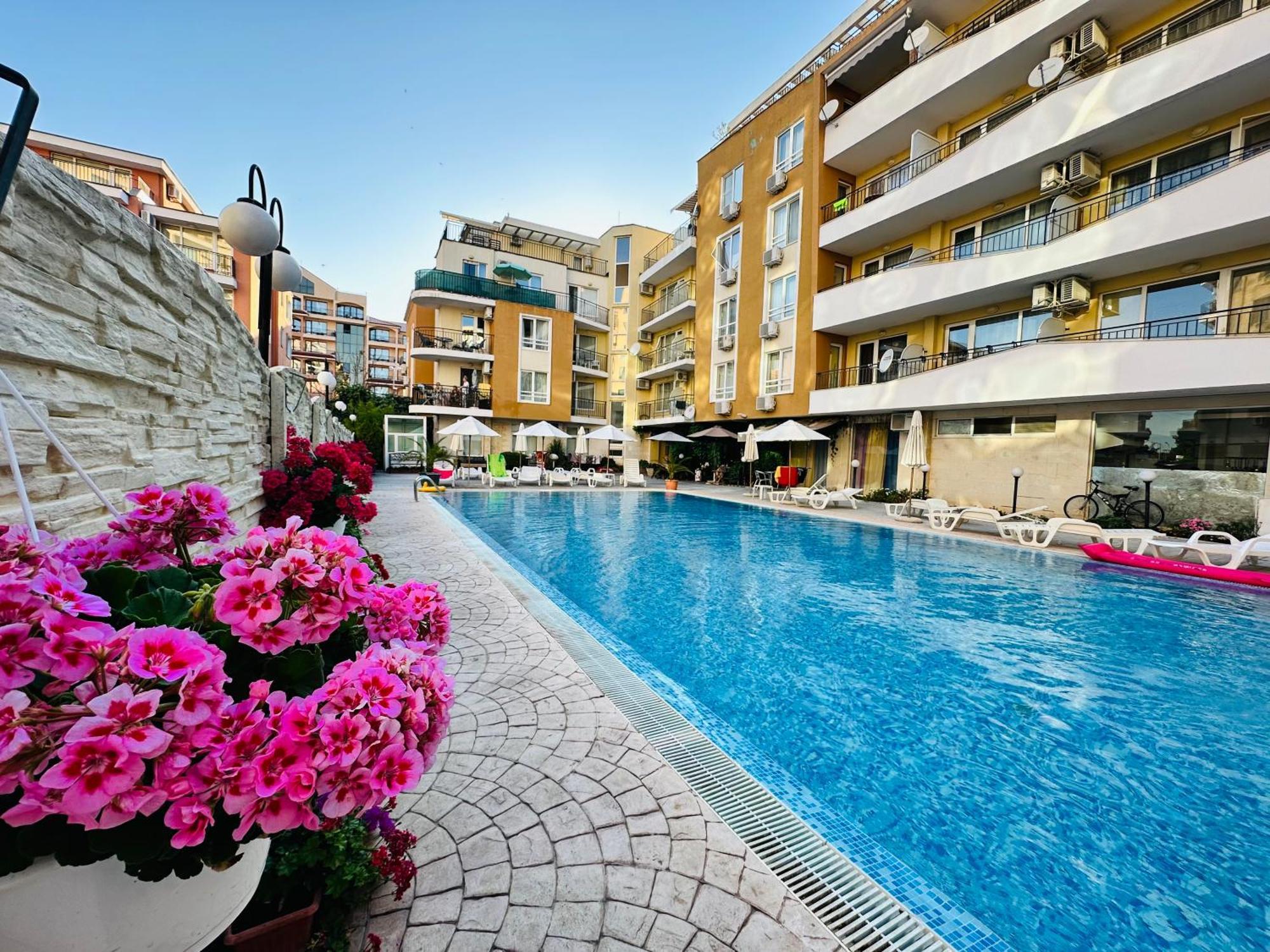 Blue Marine - Daneli Apartment Sunny Beach Exterior photo